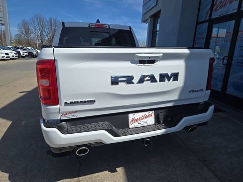 New 2026 RAM 1500 Laramie w/ Laramie Preferred Package AWD/4WD image 9
