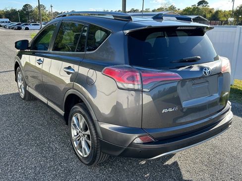Used 2017 Toyota RAV4 Limited image 8