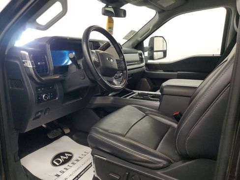 Used 2024 Ford F350 Lariat AWD/4WD image 6