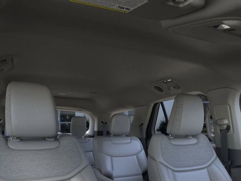 New 2026 Ford Explorer Active image 23