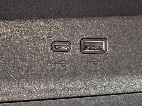 Used 2026 Chevrolet Equinox LT FWD image 26