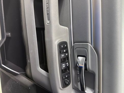 Used 2018 RAM 1500 Big Horn AWD/4WD image 11