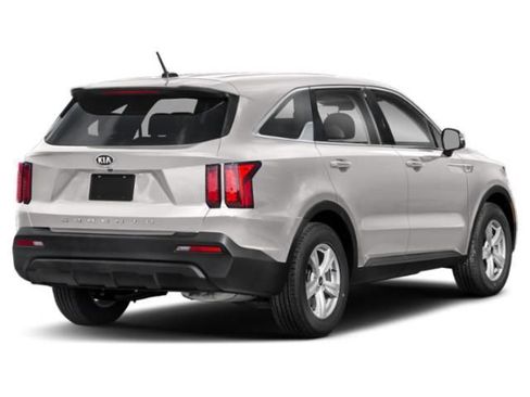 Used 2021 Kia Sorento LX FWD image 3