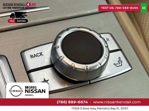 Used 2015 Mercedes-Benz SL 550 image 28