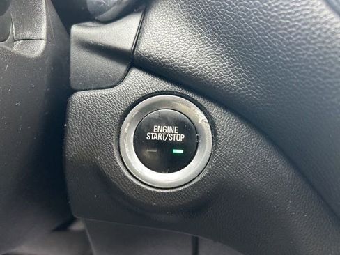 Used 2020 Chevrolet Equinox LT image 20