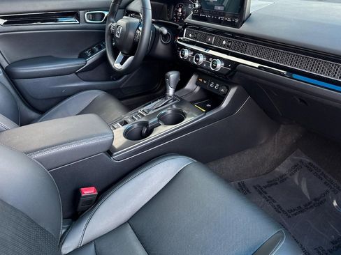 Certified 2024 Honda Civic Sport Touring image 32