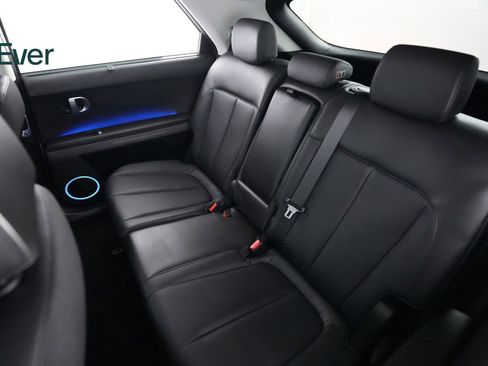 Used 2024 Hyundai Ioniq 5 Limited image 24