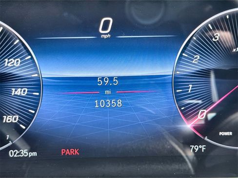 Used 2024 Mercedes-Benz GLS 450 4MATIC image 10