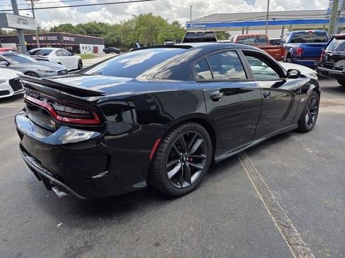 Used 2019 Dodge Charger Scat Pack RWD image 19