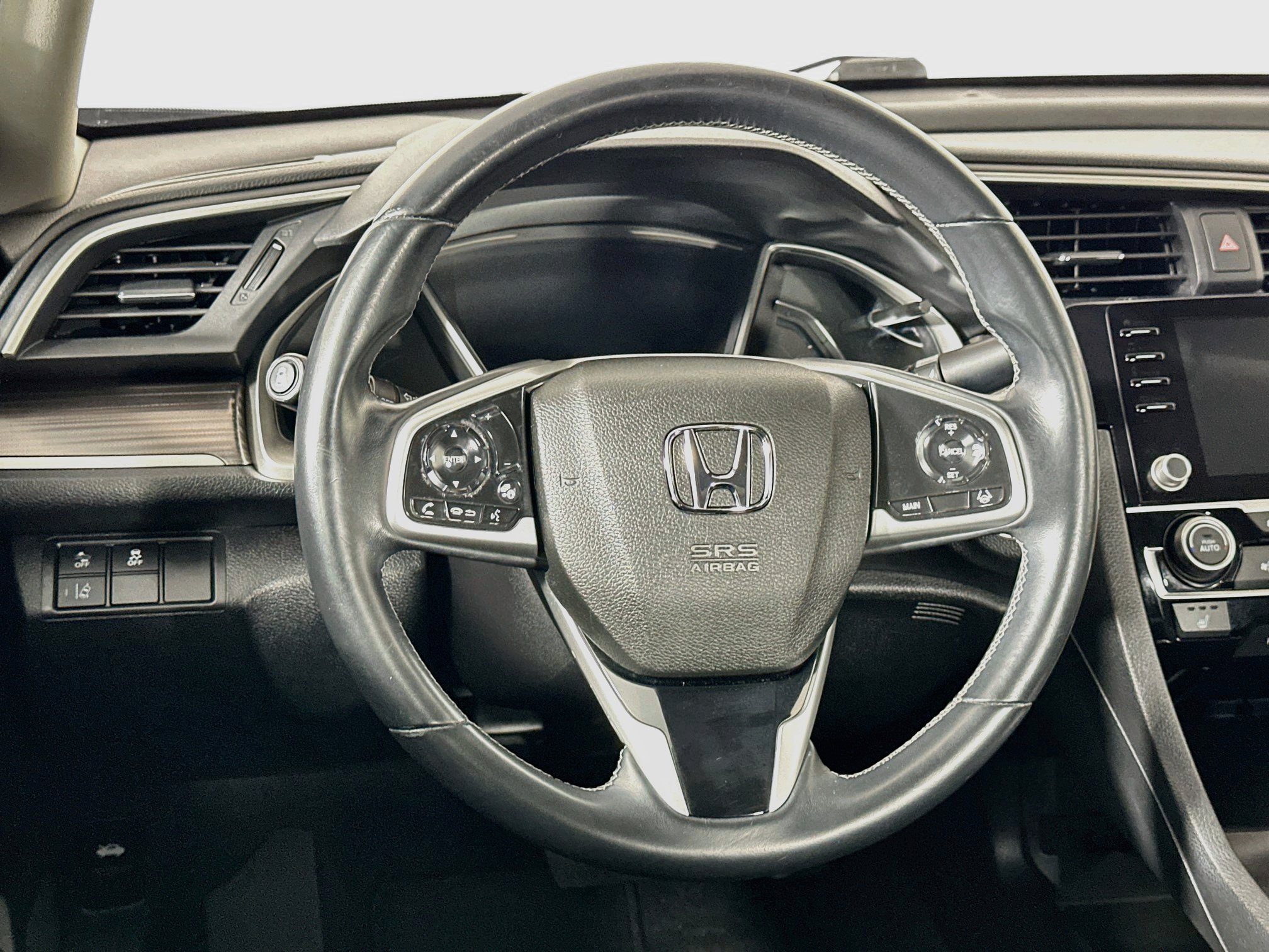 Used 2019 Honda Civic EX image 18