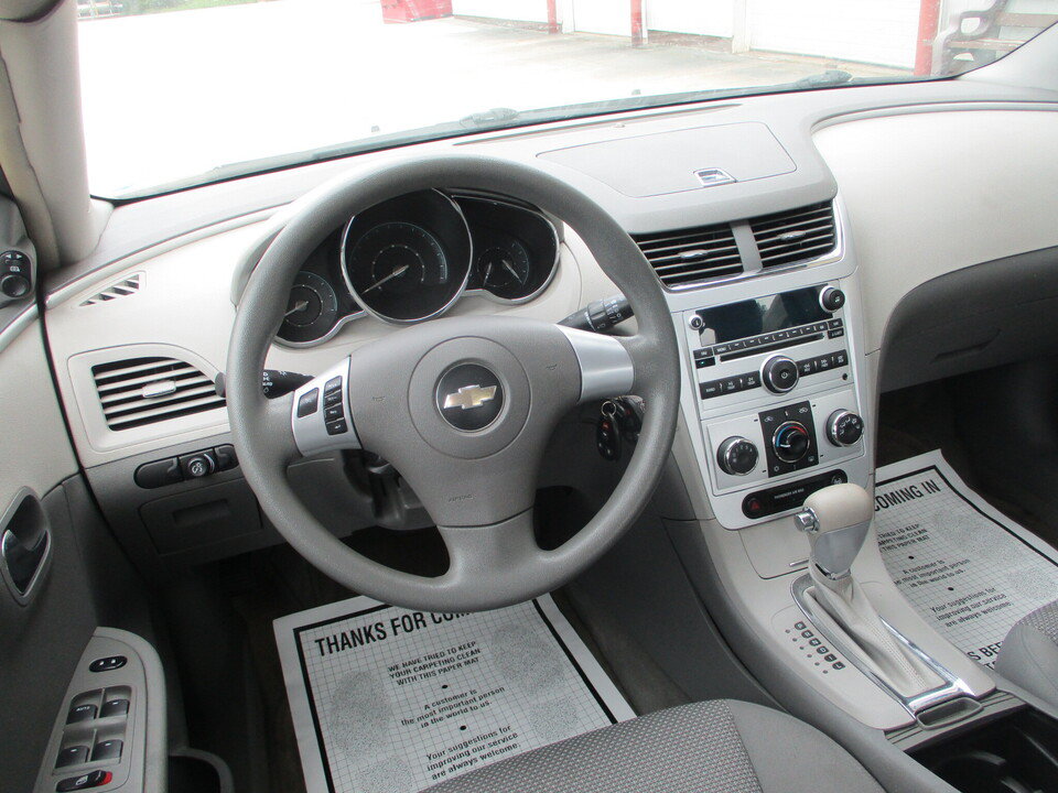 Used 2008 Chevrolet Malibu LS FWD image 7