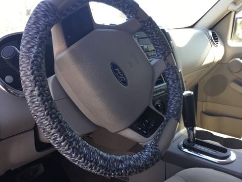 Used 2007 Ford Explorer XLT RWD image 9