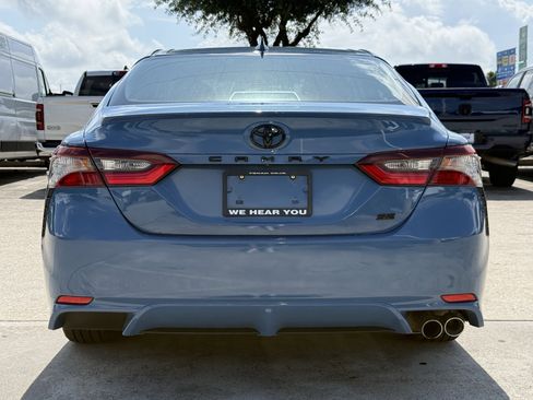 Used 2024 Toyota Camry SE FWD image 6