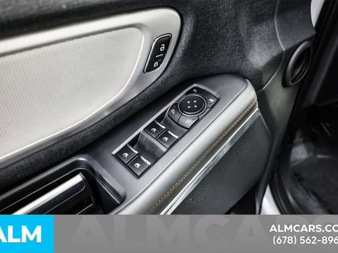 Used 2025 Ford Expedition Max Active AWD/4WD image 54