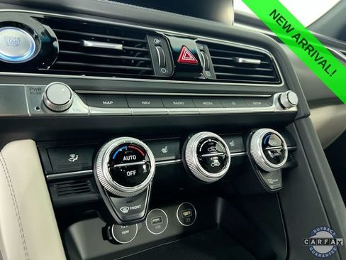 Used 2023 Genesis G70 2.0T RWD image 24