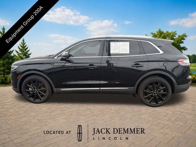 Certified 2023 Lincoln Nautilus Reserve w/ Monochromatic Package AWD/4WD image 3