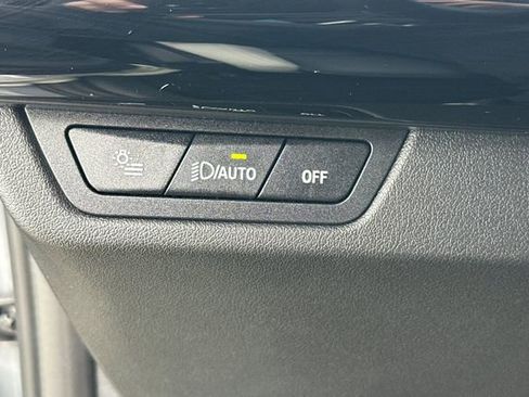 Used 2025 BMW X2 xDrive28i w/ M Sport Package image 31