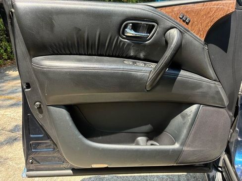 Used 2017 INFINITI QX80 2WD image 19