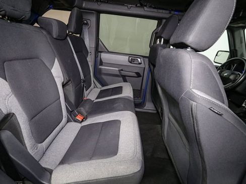 Used 2022 Ford Bronco Big Bend image 17