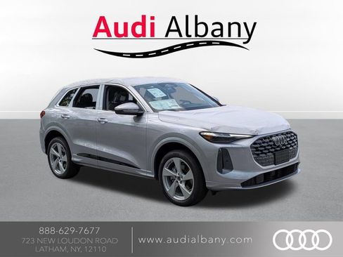New 2026 Audi Q5 Premium Plus AWD/4WD image 1