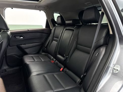 Used 2023 Nissan Rogue SV w/ SV Premium B Package image 26