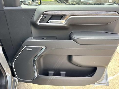 New 2026 Chevrolet Silverado 1500 LTZ AWD/4WD image 14