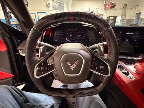 Used 2021 Chevrolet Corvette Stingray Premium Cpe w/ Z51 Performance Package image 10