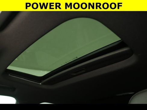 New 2026 Chevrolet Trax RS w/ Sunroof Package image 3