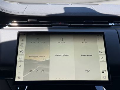 New 2026 Land Rover Range Rover Sport SE