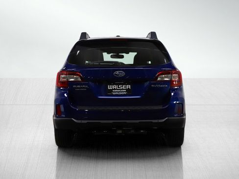 Used 2015 Subaru Outback 2.5i Premium image 4