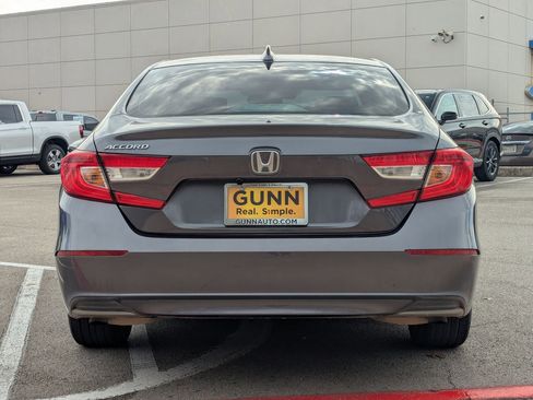 Used 2022 Honda Accord LX image 5