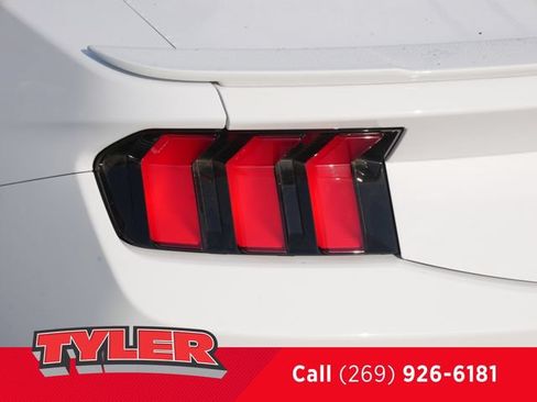 Used 2025 Ford Mustang GT Premium w/ California Special Package RWD image 12