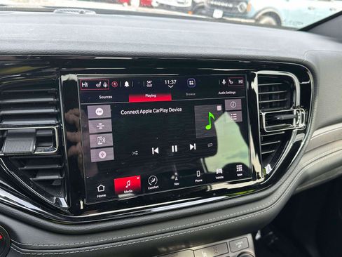 Used 2022 Dodge Durango GT image 26