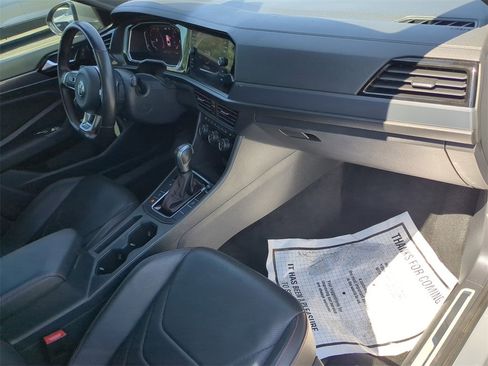 Used 2021 Volkswagen Jetta GLI Autobahn image 11