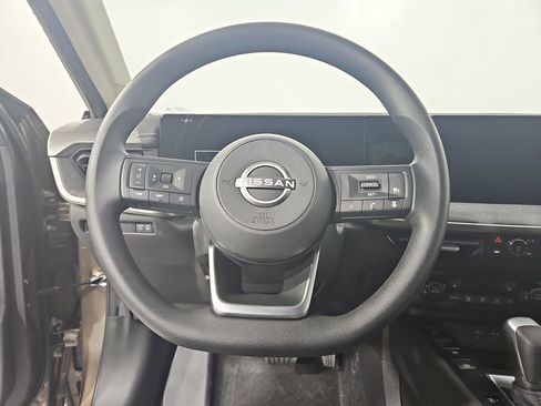 New 2026 Nissan Kicks SV image 15