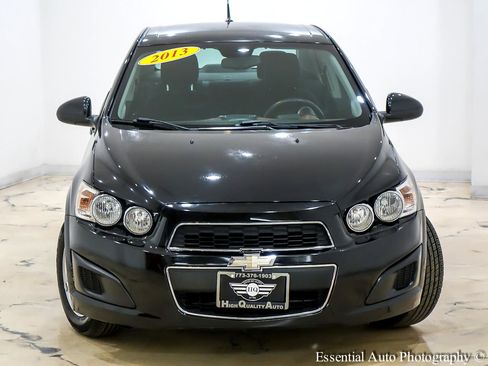 Used 2013 Chevrolet Sonic LT image 5