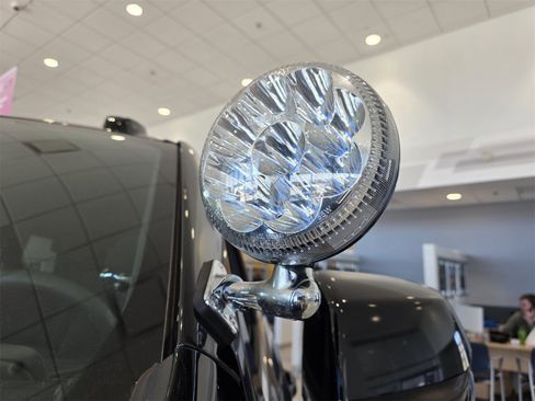 New 2025 Chevrolet Tahoe 2WD image 14