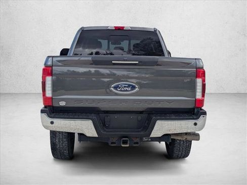 Used 2019 Ford F250 Lariat w/ Lariat Ultimate Package AWD/4WD image 6