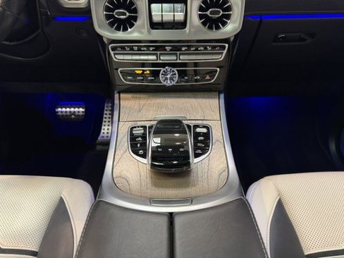 Used 2021 Mercedes-Benz G 63 AMG 4MATIC image 19