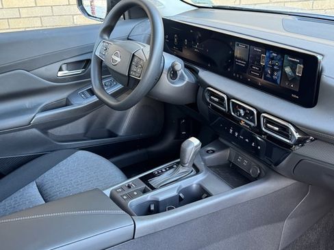 New 2026 Nissan Sentra SV w/ Floor Mat Package FWD image 9