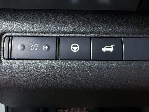 Certified 2025 Nissan Pathfinder SL AWD/4WD image 28