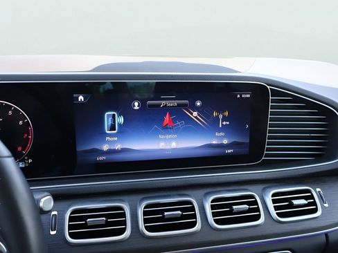Certified 2025 Mercedes-Benz GLE 350 4MATIC image 24