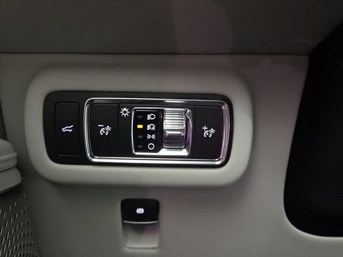 Used 2026 Lincoln Nautilus Reserve AWD/4WD image 20