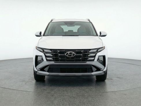Used 2025 Hyundai Tucson SEL image 2