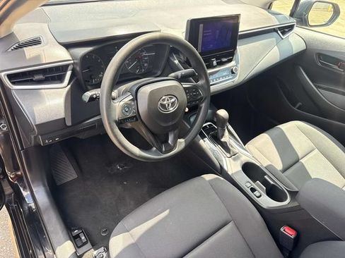 Used 2023 Toyota Corolla LE FWD image 23