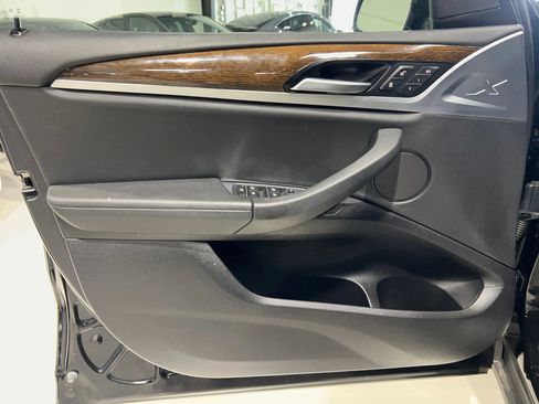 Used 2019 BMW X3 sDrive30i w/ Driving Assistance Package image 17