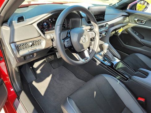 New 2025 Acura Integra A-Spec image 9