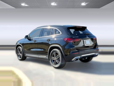 New 2026 Mercedes-Benz GLA 250 image 3