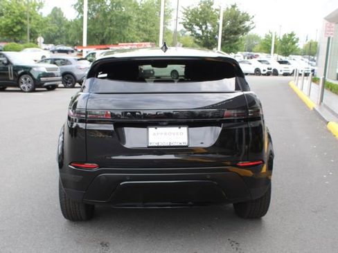 Used 2025 Land Rover Range Rover Evoque S image 7