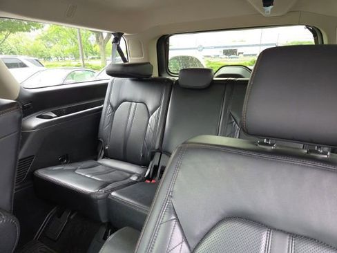 Used 2019 Ford Expedition Max Platinum AWD/4WD image 6